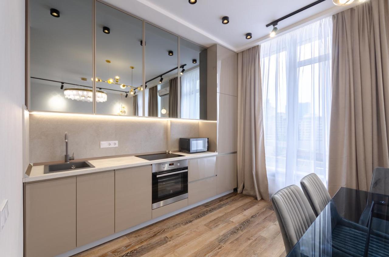 Petrovdom Ж38 In Luxury Apartments At 68 Zhylyanska Street,38 Perlyna Kyjev Exteriér fotografie