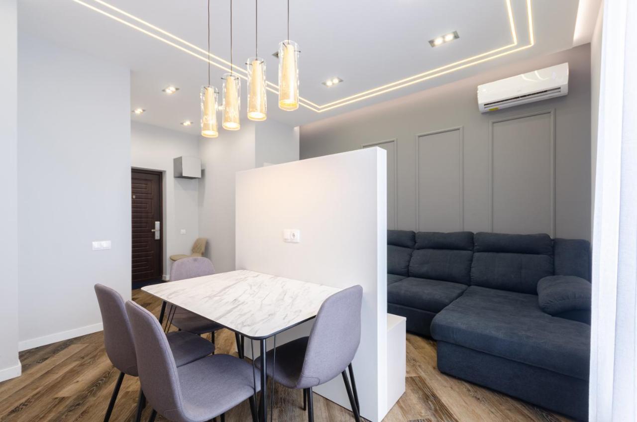 Petrovdom Ж38 In Luxury Apartments At 68 Zhylyanska Street,38 Perlyna Kyjev Exteriér fotografie