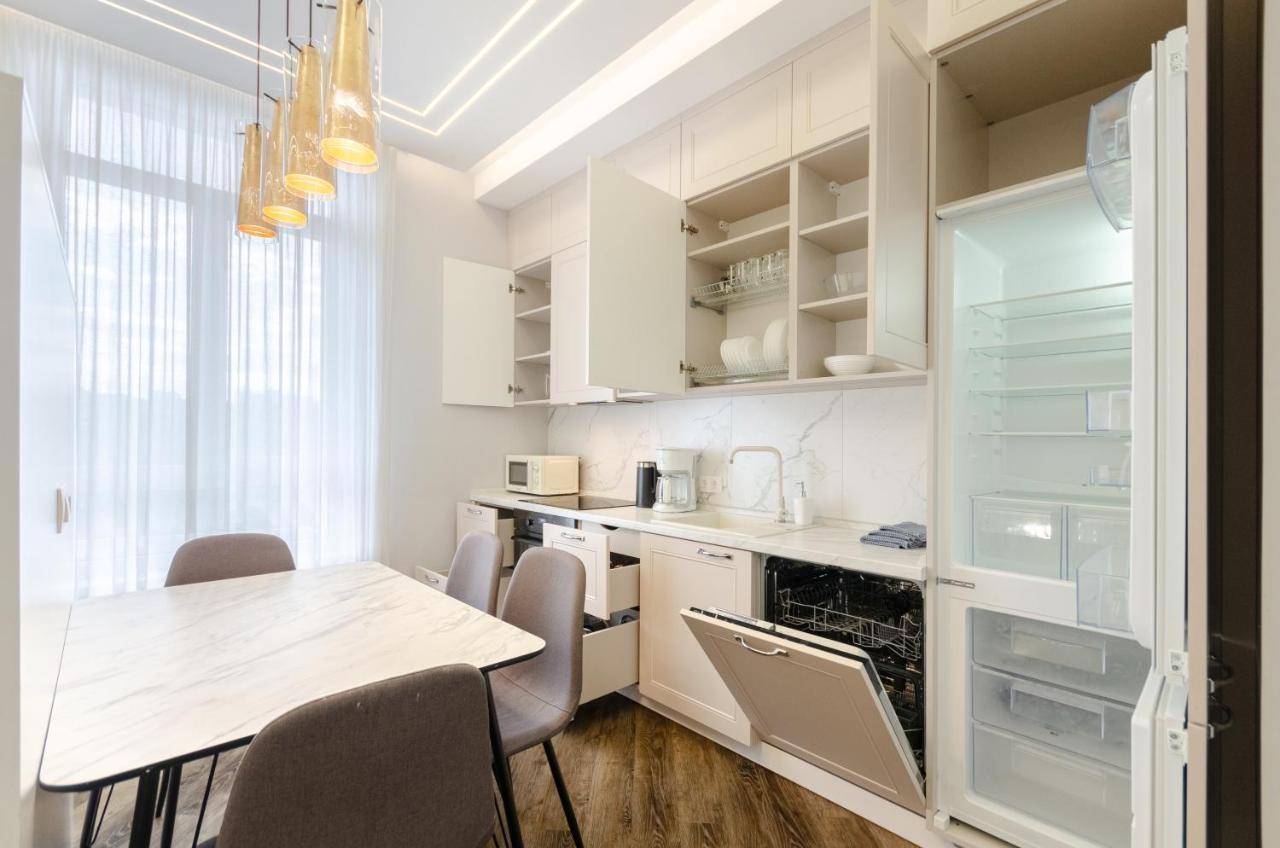 Petrovdom Ж38 In Luxury Apartments At 68 Zhylyanska Street,38 Perlyna Kyjev Exteriér fotografie